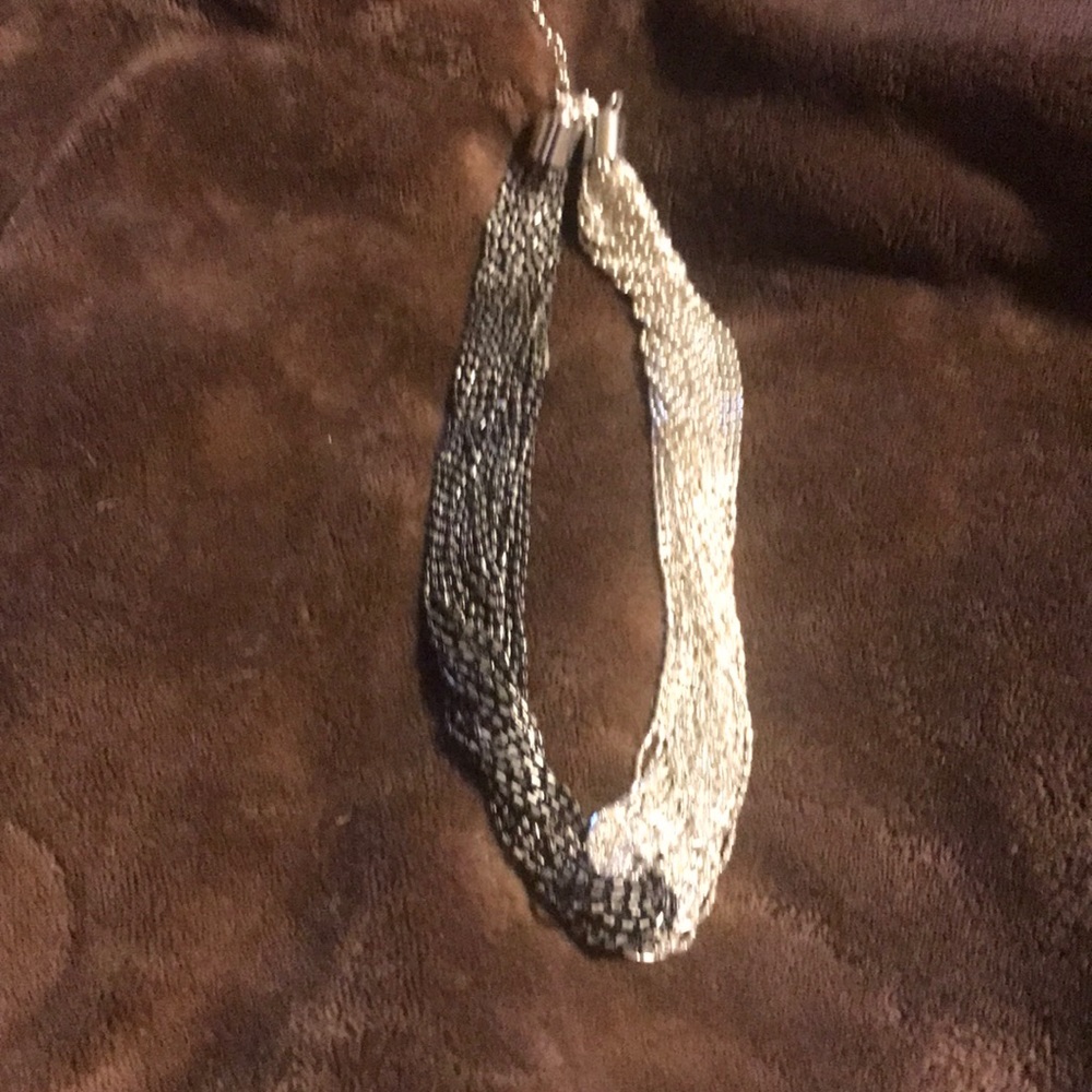Twisted Necklace